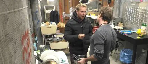 Pasquale Laricchia accusato dalla ex Victoria: "Mi hai maltrattato"