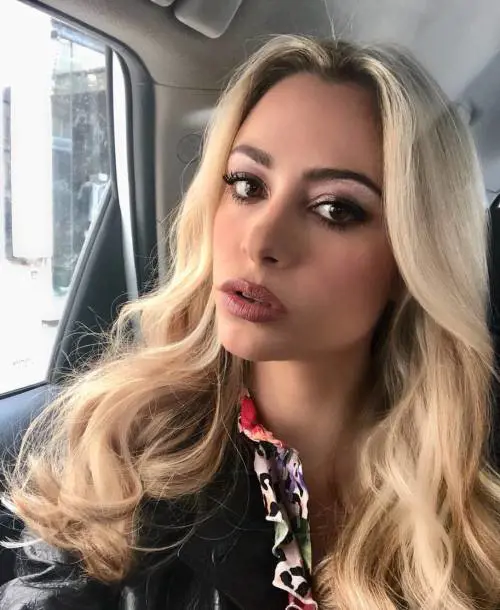 Martina Stella in body infiamma Instagram