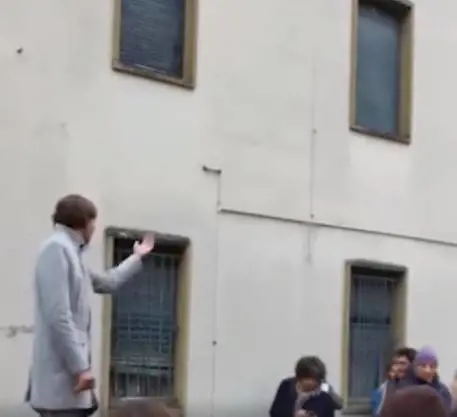 "Guardate che carica…". Polemica su post Salvini contro sardina, che lo querela