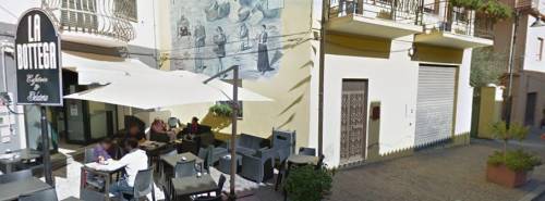 Nuoro, operaio ucciso davanti ad un bar: 20enne in manette