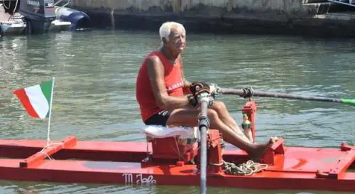 Torvaianica, addio a nonno Pio, il mitico bagnino centenario