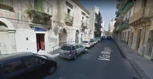 Pugni ad una dottoressa della guardia medica: indagata una sessantenne