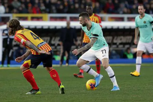 Inter, distorsione alla caviglia per Brozovic: Eriksen diventa una necessità