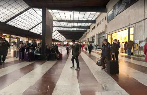 Firenze, adesca e pesta trans: preso rapinatore seriale senegalese 