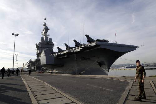 I segreti della Charles de Gaulle: la portaerei della marina francese