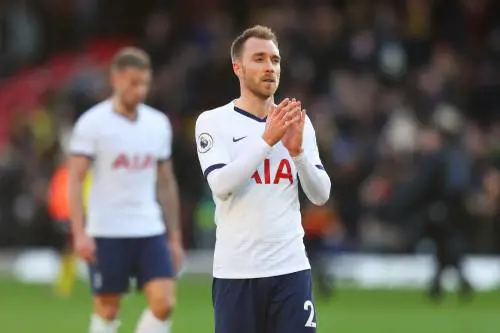 Inter, Politano al Napoli finanzia Eriksen. Ballottaggio Giroud-Llorente