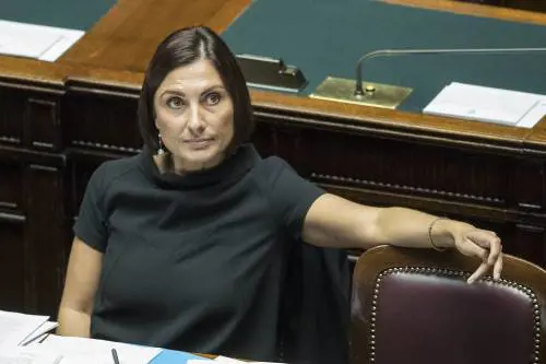 Fake di Stato, Fdi denuncia il sottosegretario. E l'assessore di Zingaretti minaccia "Il Tempo"