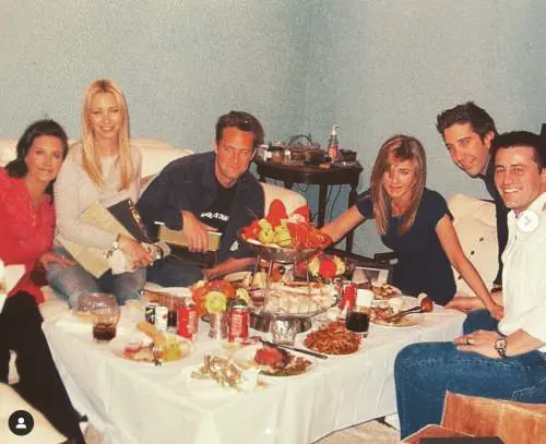 Courteney Cox mostra l'ultima immagine dal set di Friends