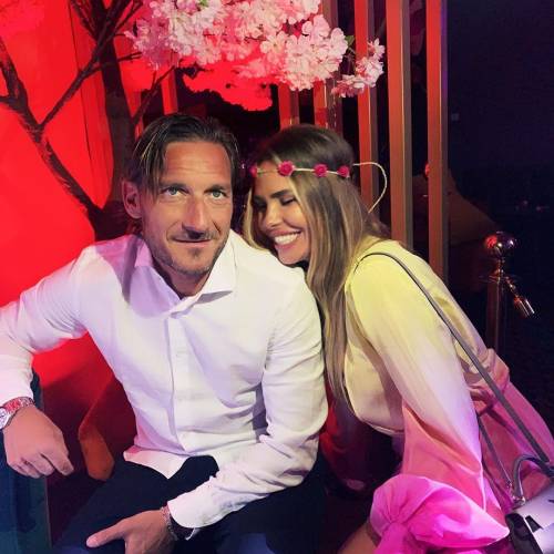 Ilary Blasi e Francesco Totti, panico nella "Casa del Male"