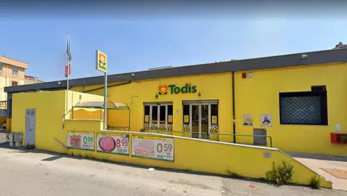 Il colpo della banda del gas al supermercato di Tor Vergata