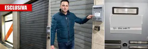 L'esponente FdI se le ritrova vicino: giallo sulla sede delle sardine