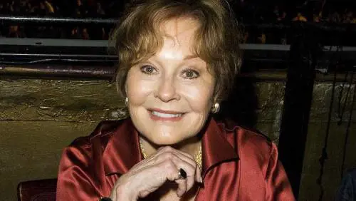 Addio a Marj Dusay, era la star di "Sentieri"