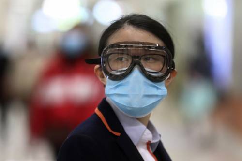 Coronavirus, mille nuovi contagi in Cina. La Russia chiude i confini