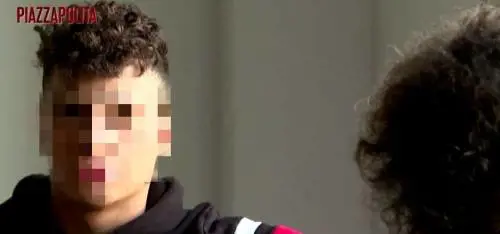 Il ragazzo del citofono contro Salvini: "Mi ha rovinato la vita"