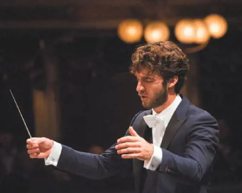 "Avvicino i millennials alla musica classica a colpi di emozioni"