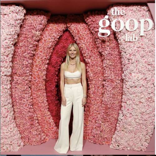 Gwyneth Paltrow, con "Goop Lab" tutte le stranezze sul sesso