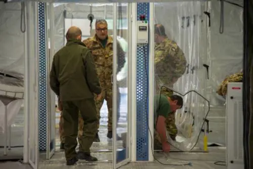 "Inviare mezzi speciali". Ecco le mail riservate dell'accordo tra Conte e i russi