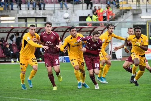 La squadra va male? Il sindaco di Livorno dice basta: "Il presidente deve vendere"