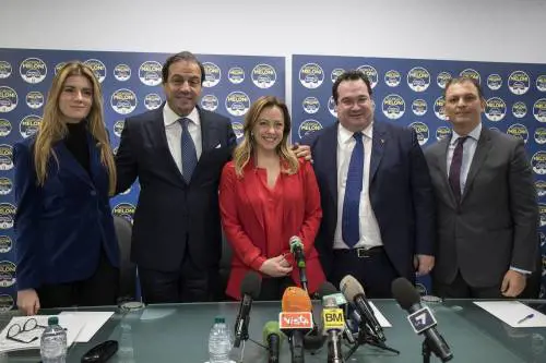 Elezioni, il centrodestra compatto lancia Leo per fare lo sgambetto al ministro Gualtieri