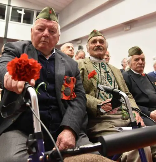 I sostenitori di Franco Cecotti 