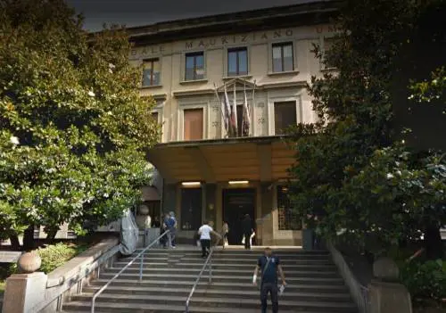 Torino, tunisino ubriaco aggredisce infermiera e agenti in ospedale