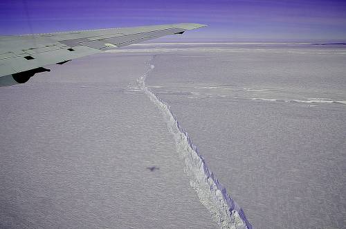 Rallenta lo scioglimento del più grande ghiacciaio in Antartide