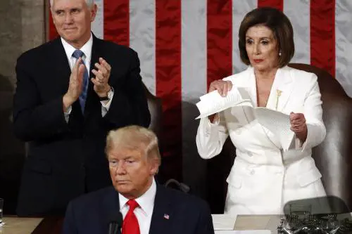 L'impeachement di Trump. Usa in stile Unione Sovietica
