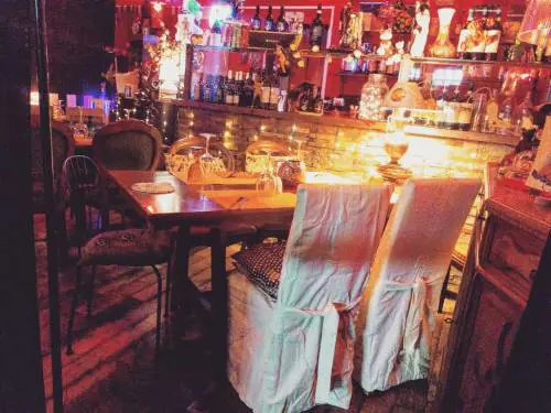 Una foto del locale In Gattaia a Livorno