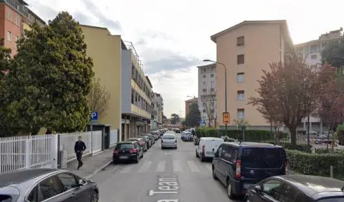 "Ho fame", e il tossicodipendente armato rapina il rider con le pizze