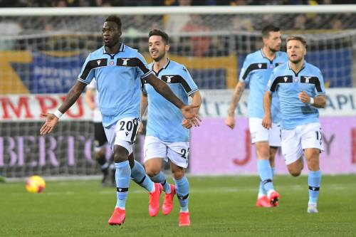 Serie A, la Lazio vince 1-0 contro il Parma e si prende il secondo posto
