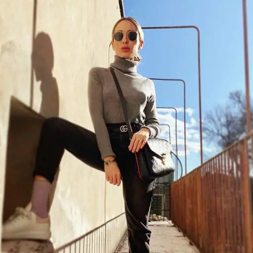 Lady Pazzini incanta su Instagram