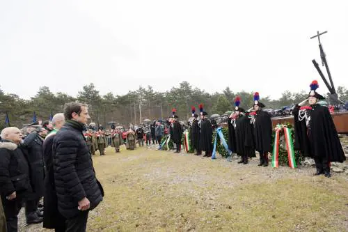 Foibe, Gasparri parla al sacrario: strappo choc del Pd che se ne va