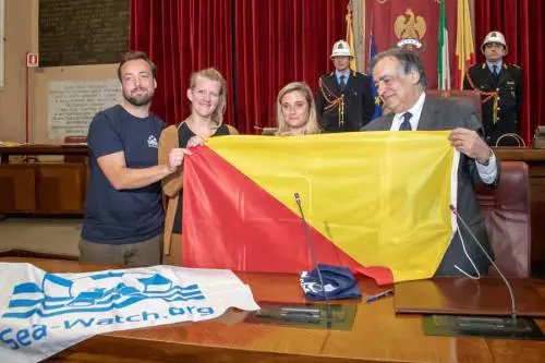 Da adesso le Ong sono anche palermitane