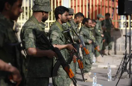 Yemen, la disfatta dei sauditi: gli Houthi avanzano su Marib