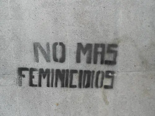 Femminicidio in Messico: 25enne uccisa a pugnalate e scuoiata