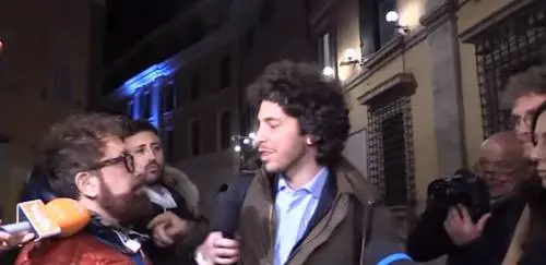 Le epurazioni delle Sardine: contesta Santori e viene espulso