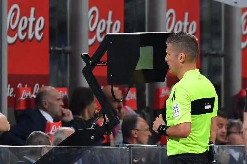 Dal Var al fallo di mano: ​così cambierà il calcio