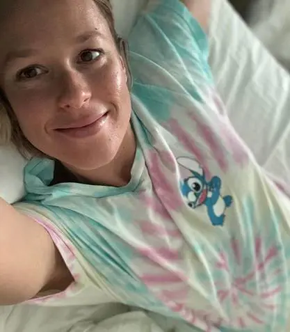 Federica Pellegrini, il selfie scatena il web: "Senza l'intimo...?"