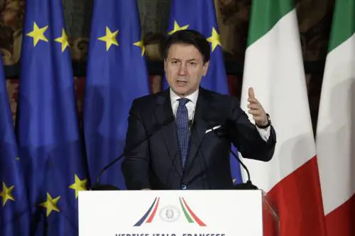 Il decreto "zona rossa": niente tasse per 2 mesi Aiuti anche agli alberghi