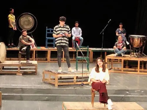 Il vero spettacolo? Sono le nostre città. E la gente sale sul palco a raccontarle