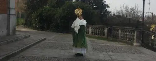 Col virus la fede non si ferma. "L'andate in pace" nel silenzio