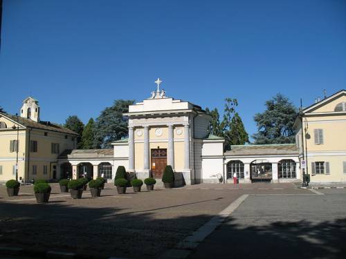 Torino, eredità contesa: scoppia rissa al cimitero Monumentale 