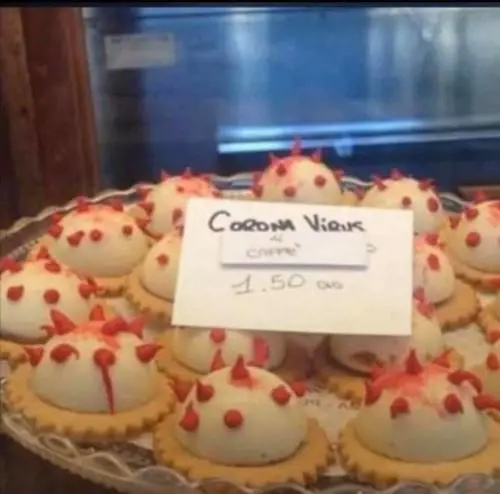 I dolci e la pizza creati per esorcizzare la paura del Coronavirus