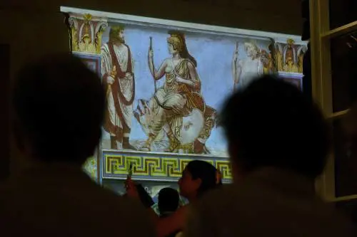 Bimillenario della morte dell'imperatore Augusto, Ara Pacis a colori (LaPresse)