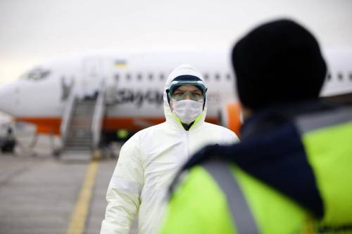 Viaggiare in aereo è pericoloso? La verità al tempo del coronavirus