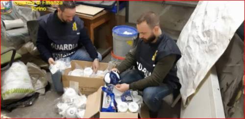 Quel "coronavirus shop" che prometteva immunità: 14 denunciati per frode