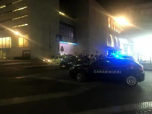 Termini, 17enne accoltellato: è in gravi condizioni