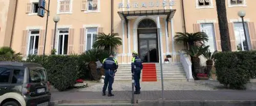Coronavirus, in quarantena un hotel di Diano Marina