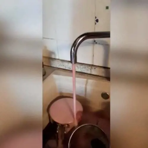 A Modena, il Lambrusco esce dal rubinetto di casa