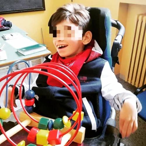 Virus, 15enne disabile respinto a Barcellona perché residente in Veneto: era là per delle cure